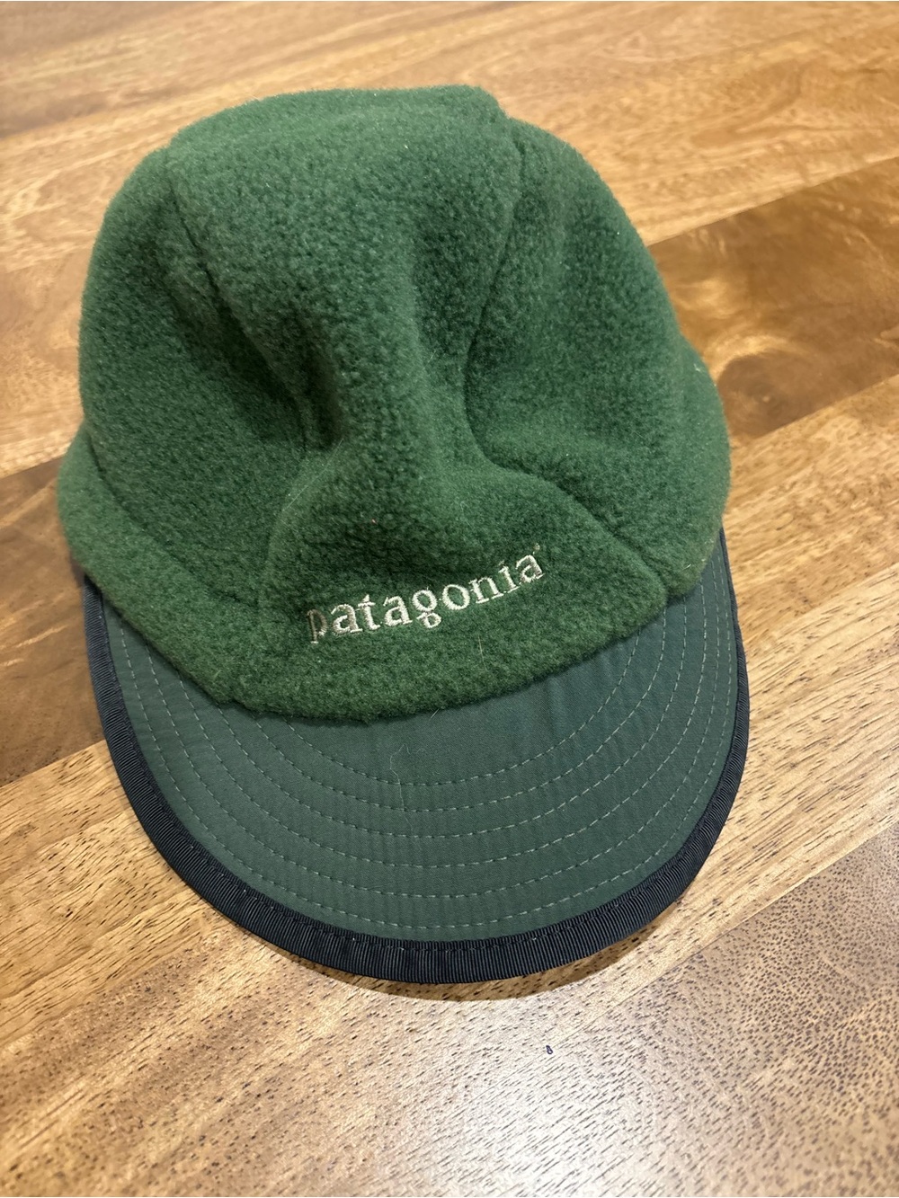 Patagonia Black and Olive Green Fleece Cap
